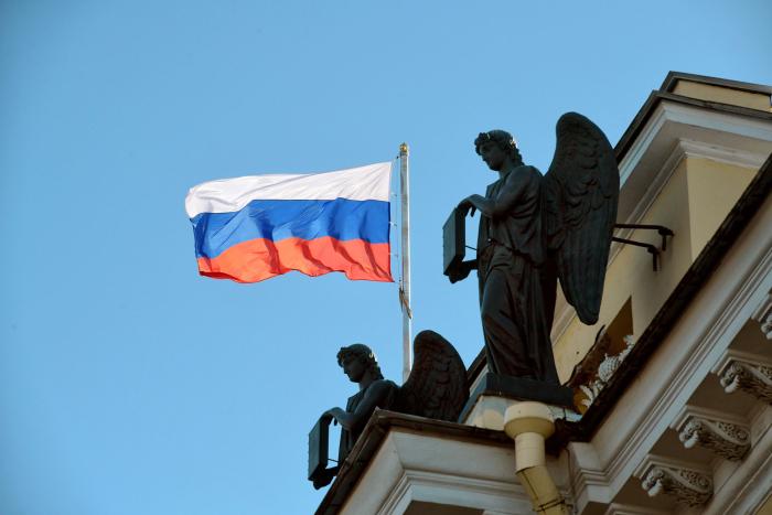 Sekilas Tentang Hukum Yang Berlaku di Rusia
